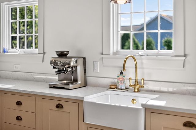 1455 Old Queen Anne Road, Chatham, MA 02633