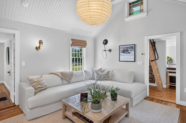 1455 Old Queen Anne Road, Chatham, MA 02633