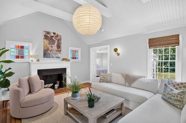 1455 Old Queen Anne Road, Chatham, MA 02633