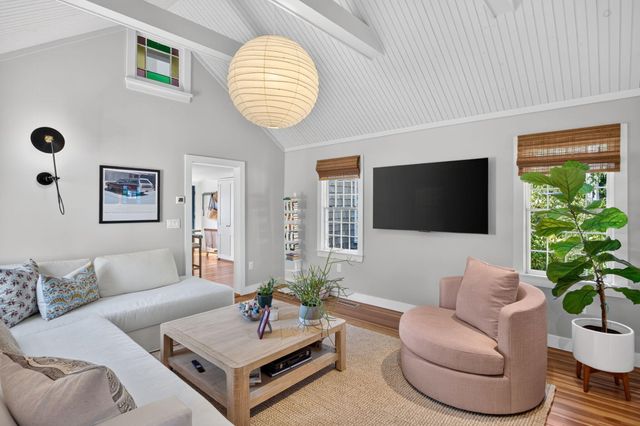 1455 Old Queen Anne Road, Chatham, MA 02633