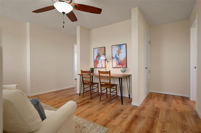 4267 Parque De Villa, Santa Fe, NM 87507
