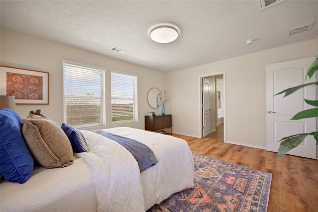 4267 Parque De Villa, Santa Fe, NM 87507