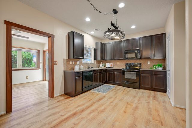 4267 Parque De Villa, Santa Fe, NM 87507