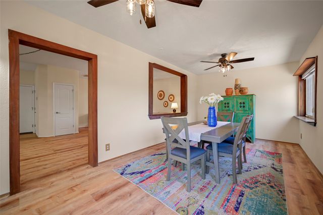 4267 Parque De Villa, Santa Fe, NM 87507