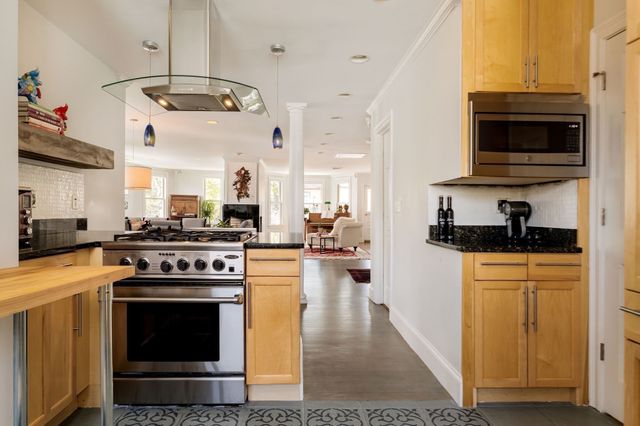 60 Dracut Street 5, Boston, MA 02124
