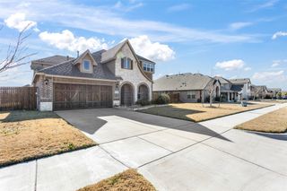 1156 Richard Pittmon Lane, Desoto, TX 75115