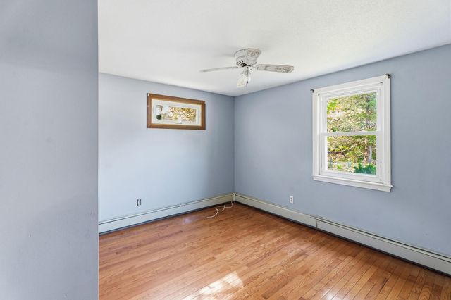 9 E Harbor Circle, Teaticket, MA 02536