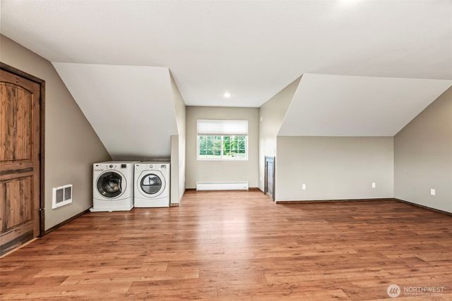 34602 NE 49th Place, La Center, WA 98629