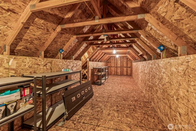 34602 NE 49th Place, La Center, WA 98629