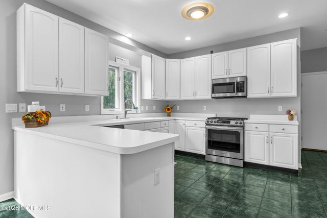 3 Scotto Drive, Millstone, NJ 08510