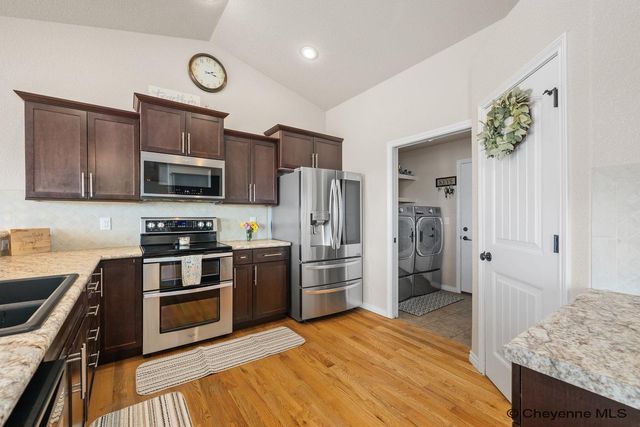 3244 CAMPFIRE TRAIL, Cheyenne, WY 82001