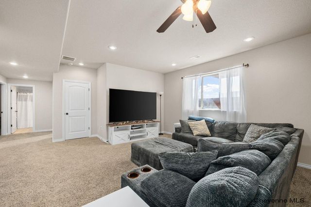 3244 CAMPFIRE TRAIL, Cheyenne, WY 82001