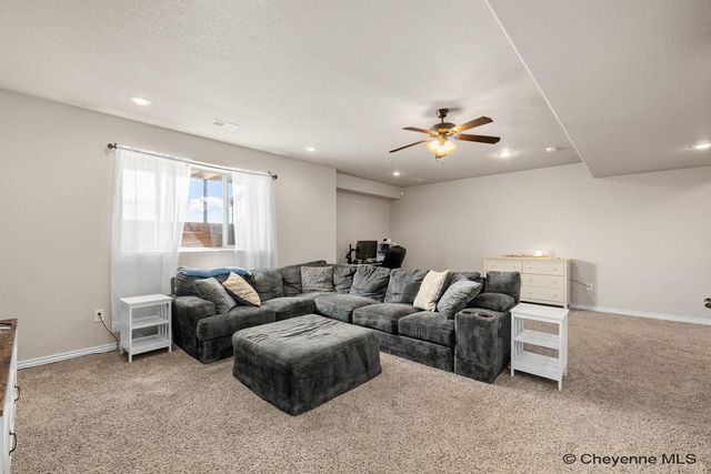 3244 CAMPFIRE TRAIL, Cheyenne, WY 82001