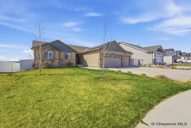 3244 CAMPFIRE TRAIL, Cheyenne, WY 82001