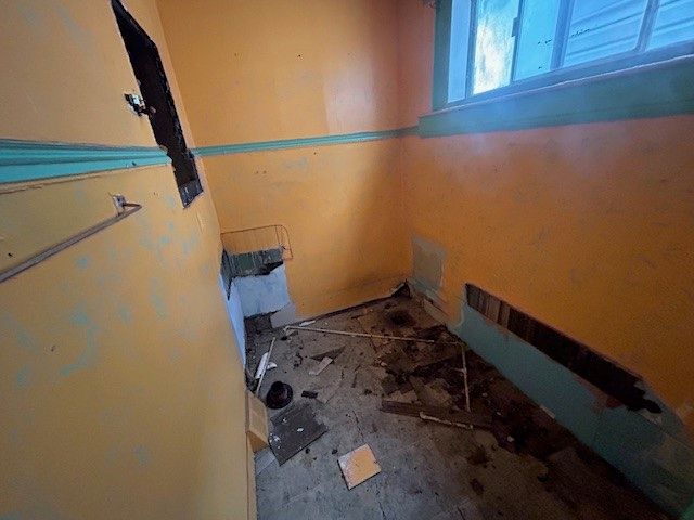 2912 Merwyn Ave, Sheraden, PA 15204