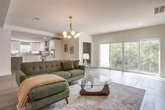 3900 Pelham Road, Fort Worth, TX 76116
