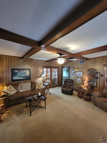 51 Merritt Street, Hawkinsville, GA 31036