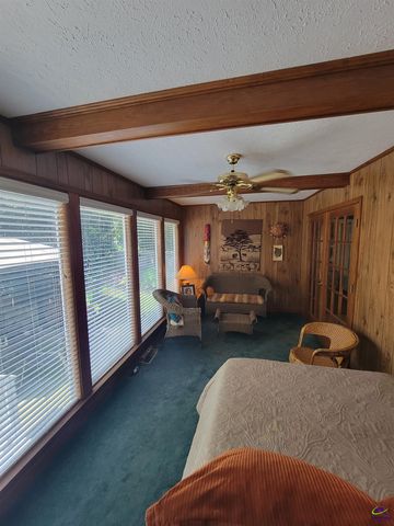 51 Merritt Street, Hawkinsville, GA 31036