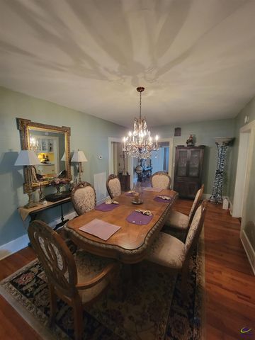 51 Merritt Street, Hawkinsville, GA 31036