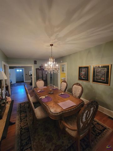 51 Merritt Street, Hawkinsville, GA 31036