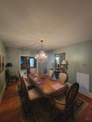 51 Merritt Street, Hawkinsville, GA 31036