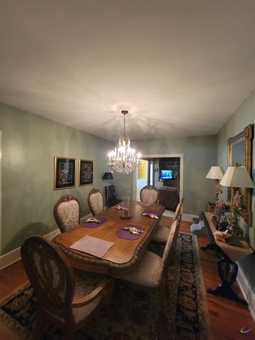 51 Merritt Street, Hawkinsville, GA 31036