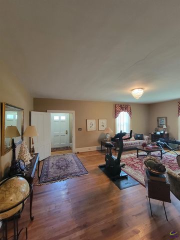 51 Merritt Street, Hawkinsville, GA 31036