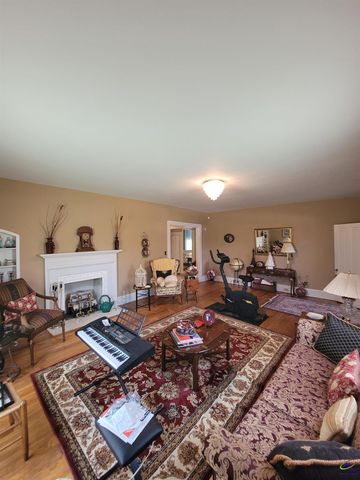 51 Merritt Street, Hawkinsville, GA 31036