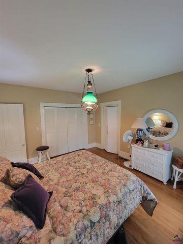 51 Merritt Street, Hawkinsville, GA 31036