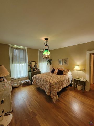 51 Merritt Street, Hawkinsville, GA 31036