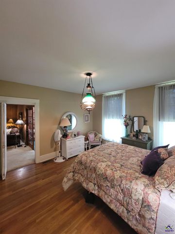 51 Merritt Street, Hawkinsville, GA 31036