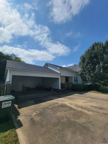 51 Merritt Street, Hawkinsville, GA 31036