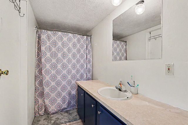 6082 E V Avenue, Brady Twp, MI 49097