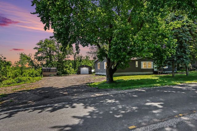 6082 E V Avenue, Brady Twp, MI 49097