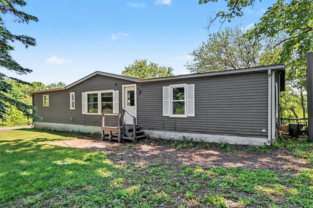6082 E V Avenue, Brady Twp, MI 49097