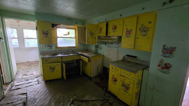 13849 Kanawha Avenue, Dolton, IL 60419