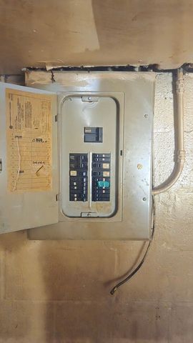 13849 Kanawha Avenue, Dolton, IL 60419