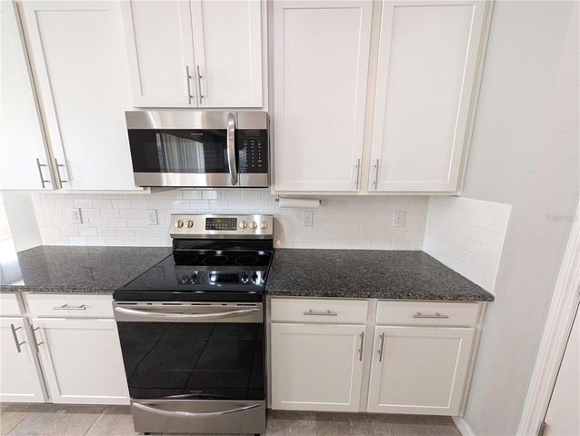 1073 MONTGOMERY BELL ROAD, Wesley Chapel, FL 33543