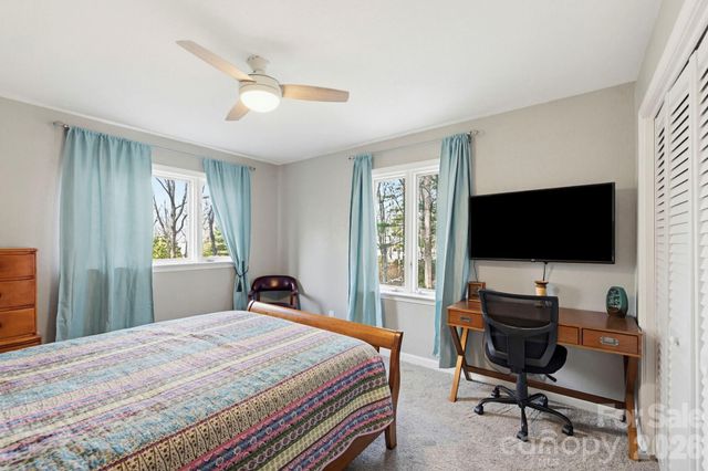 27 Spring Hill Circle, Arden, NC 28704