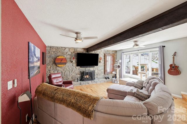 27 Spring Hill Circle, Arden, NC 28704