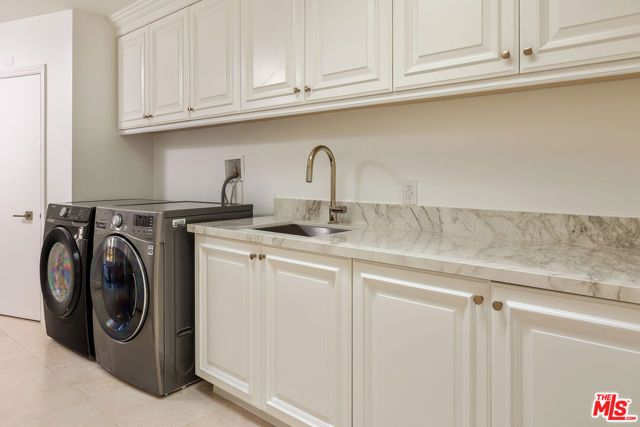 1630 Carla, Beverly Hills, CA 90210