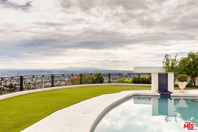 1630 Carla, Beverly Hills, CA 90210