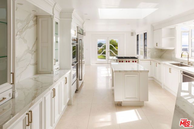 1630 Carla, Beverly Hills, CA 90210