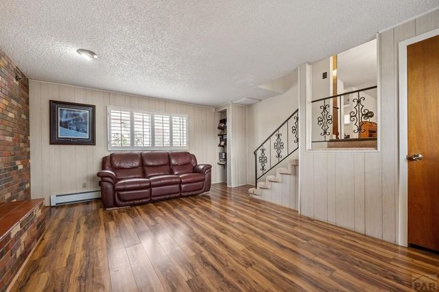 2100 Elmwood Lane, Pueblo, CO 81005