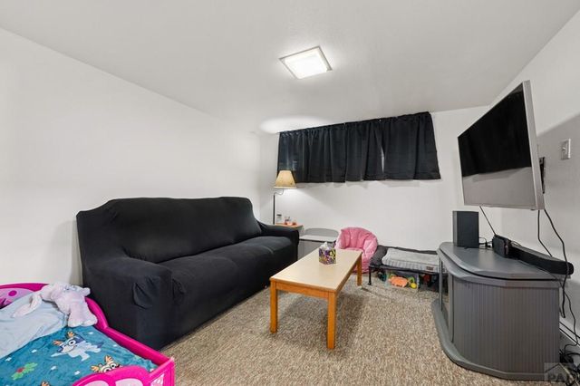 2100 Elmwood Lane, Pueblo, CO 81005
