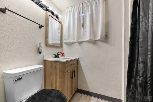 2100 Elmwood Lane, Pueblo, CO 81005