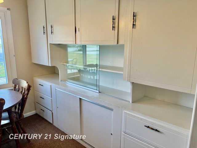 5935 Midland Road, Freeland, MI 48623