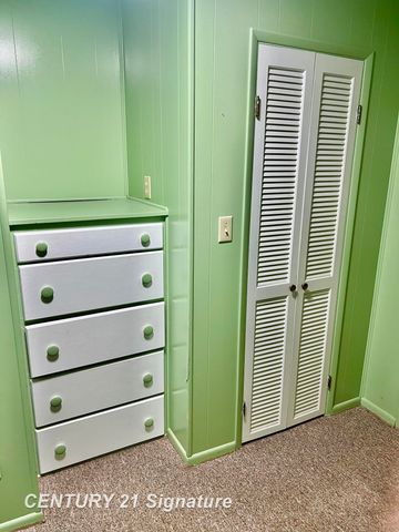 5935 Midland Road, Freeland, MI 48623