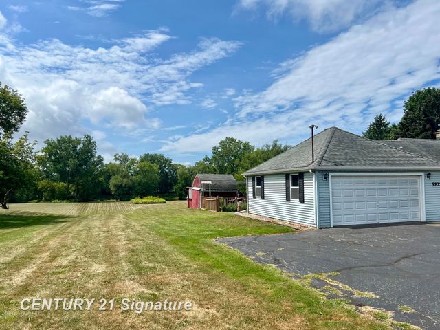 5935 Midland Road, Freeland, MI 48623