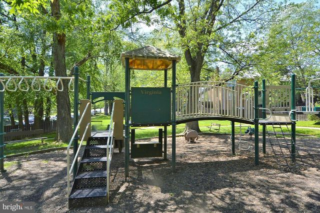 3318 APPLEGATE CT, Annandale, VA 22003